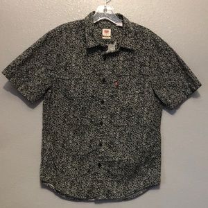 Levi's shirt Men's small s short sleeve standard fit black white pixeled button